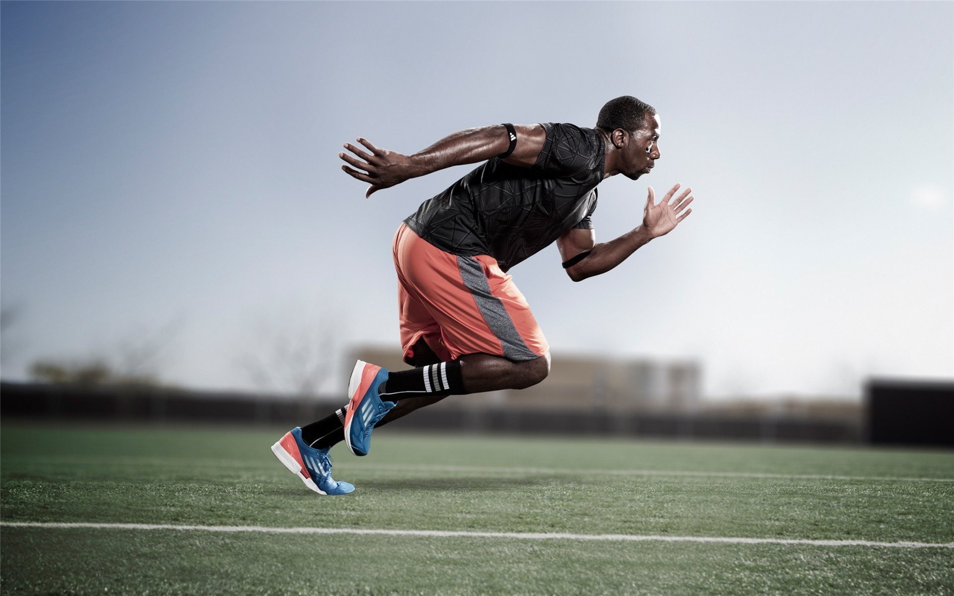 阿森纳全队默契度提升赢下硬仗，阿森纳队形