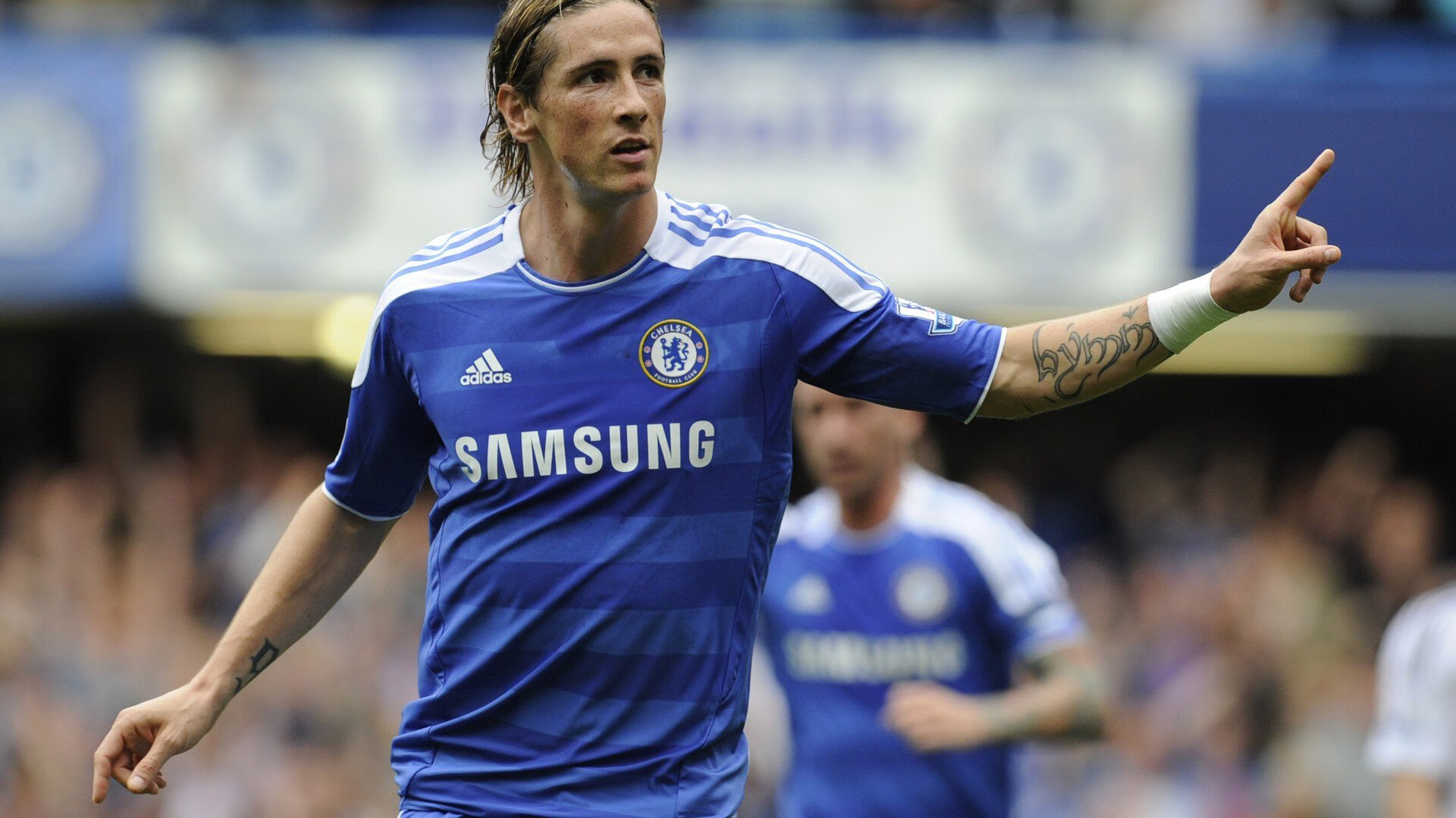 阿森纳全队默契度提升赢下硬仗，阿森纳队形